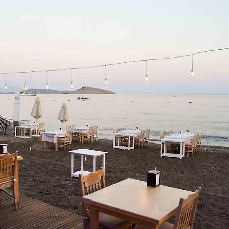 Myella Boutique Hotel 4*