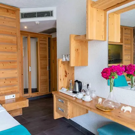 Myella Boutique Hotel Hotel 4*